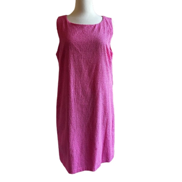 NEW YORK & COMPANY Dress Sheath Perforated Lined Sleeveless Pink Size 10 - Picture 2 of 11